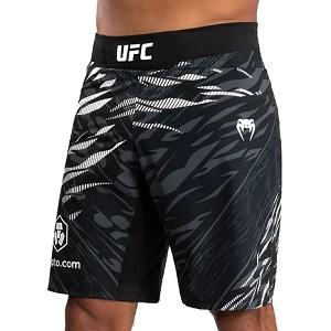 UFC Fusion by Venum Authentic Fight Night Men's Fight Short / Long  Fit / Schwarz / Medium